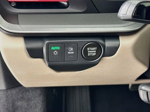 Certified 2025 Porsche 911 Carrera RWD image 14