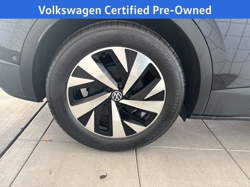 Certified 2023 Volkswagen ID.4 Pro image 12