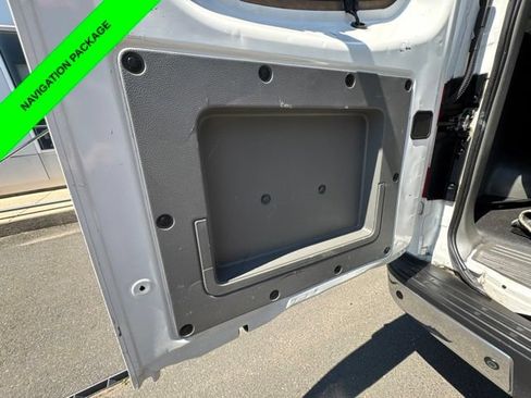 Used 2018 Nissan NV 3500 SV w/ Navigation Package RWD image 20