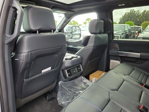 New 2026 Ford F250 Platinum AWD/4WD image 12