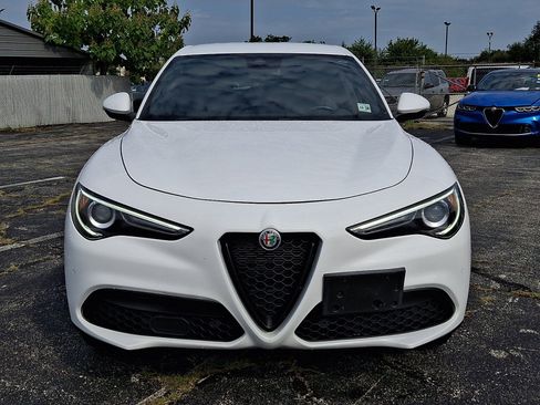 Used 2023 Alfa Romeo Stelvio Sprint AWD/4WD image 8
