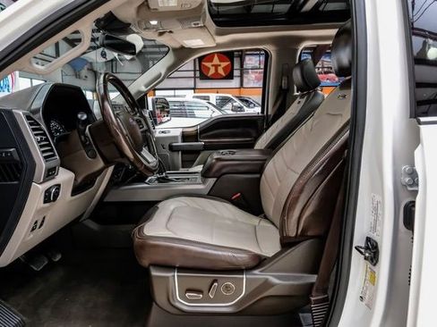 Used 2020 Ford F150 Limited w/ Trailer Tow Package image 6