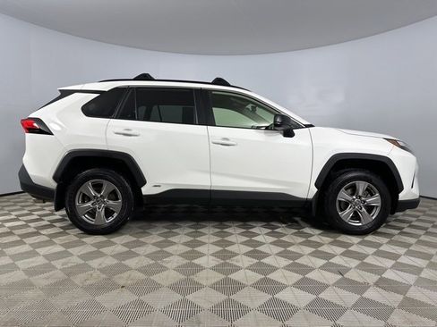 Used 2023 Toyota RAV4 LE image 8