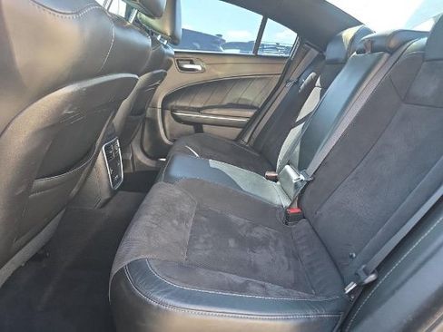 Used 2020 Dodge Charger Scat Pack RWD image 5