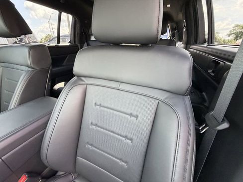 Used 2025 Hyundai Santa Fe Calligraphy FWD image 21