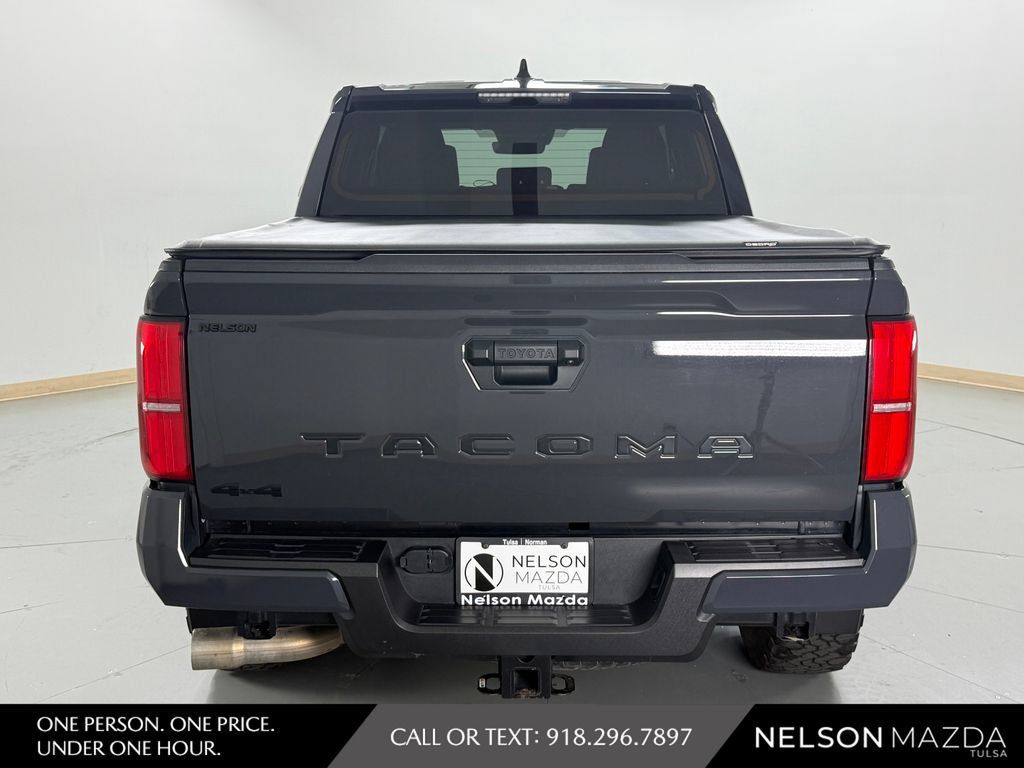 Used 2024 Toyota Tacoma TRD Sport AWD/4WD image 7
