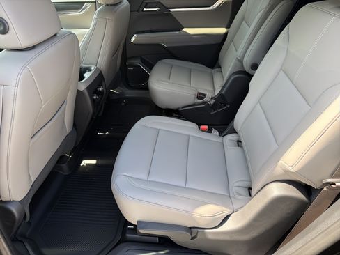 New 2026 GMC Acadia Elevation w/ Black Edition FWD image 22