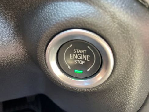 Used 2022 GMC Sierra 2500 AT4 AWD/4WD image 22