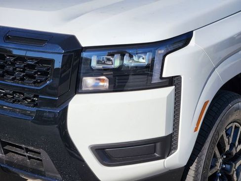 New 2026 Nissan Frontier SV w/ Tow Package image 6