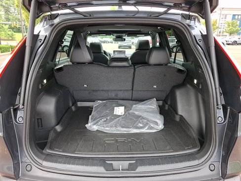 Used 2024 Honda CR-V Sport-L image 29