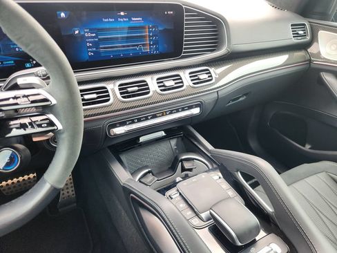 Certified 2025 Mercedes-Benz GLE 63 AMG S image 34