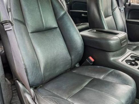Used 2014 GMC Yukon SLT AWD/4WD image 43