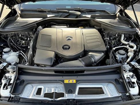 Certified 2023 Mercedes-Benz GLC 300 4MATIC image 32