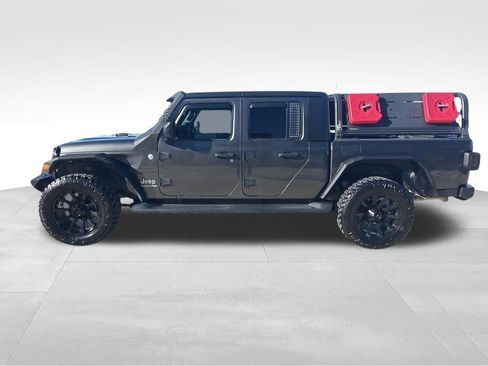 Used 2022 Jeep Gladiator Overland w/ Popular Equipment Package image 2