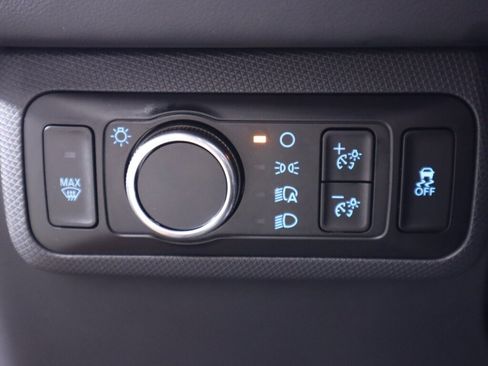 Used 2024 Ford Mustang Mach-E Select w/ Comfort Package Lite RWD image 10