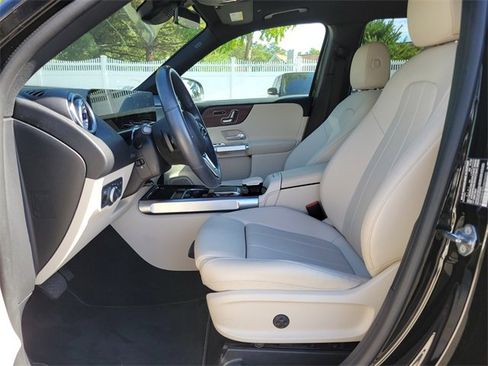 Certified 2022 Mercedes-Benz GLB 250 4MATIC image 14