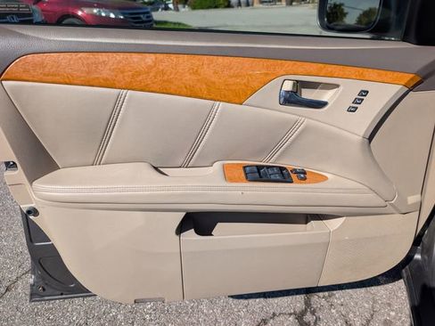 Used 2006 Toyota Avalon FWD image 9