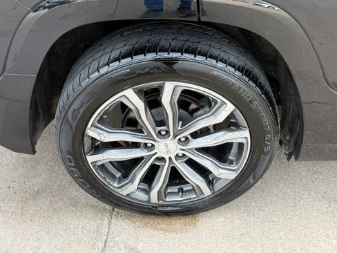 Used 2018 GMC Terrain Denali w/ Advanced Safety Package AWD/4WD image 49