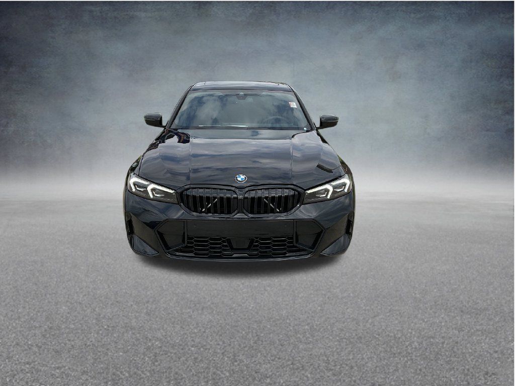 Used 2025 BMW 330i Sedan w/ M Sport Package RWD image 2