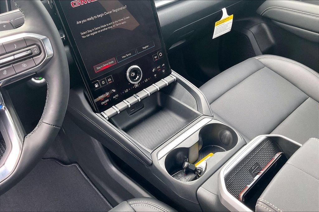 New 2027 GMC Terrain Elevation w/ Elevation Premium Package FWD image 23