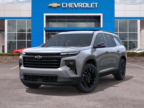 New 2026 Chevrolet Traverse LT w/ Midnight/Sport Edition AWD/4WD image 6
