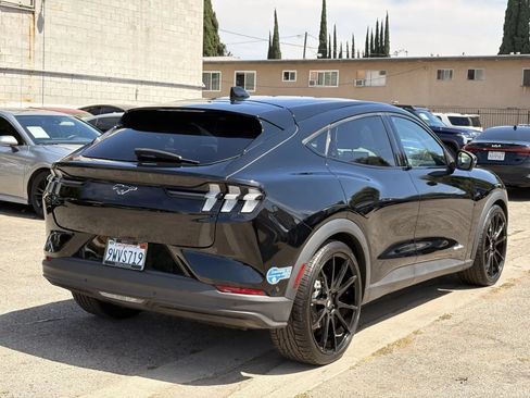 Used 2021 Ford Mustang Mach-E Select w/ Comfort/Technology Package AWD/4WD image 4