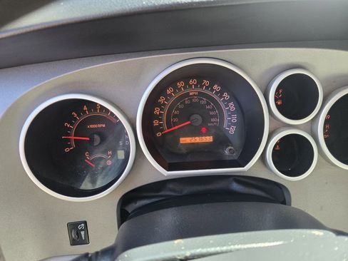 Used 2011 Toyota Tundra 4x4 Double Cab w/ Tow Pkg image 16