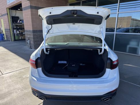 Used 2024 Volkswagen Jetta GLI 40th Anniversary Edition image 35