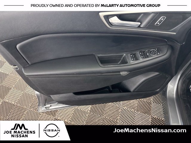 Used 2022 Ford Edge SEL AWD/4WD image 29