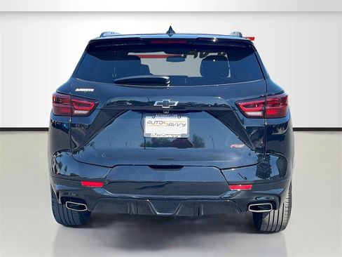 Used 2023 Chevrolet Blazer RS w/ Enhanced Convenience Package image 6