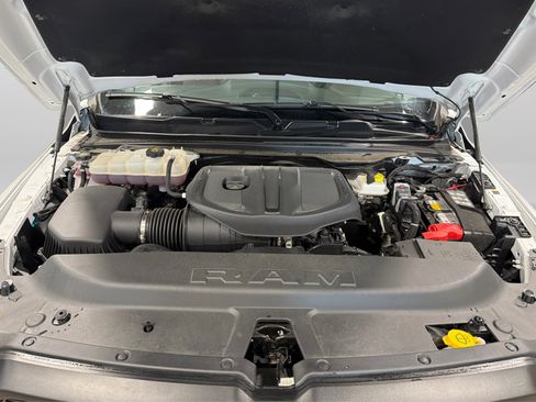 Used 2025 RAM 1500 Rebel AWD/4WD image 12