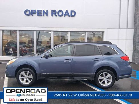 Used 2014 Subaru Outback 2.5i Limited image 5