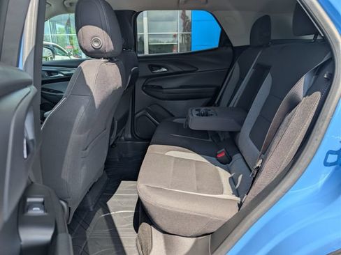 Used 2024 Chevrolet TrailBlazer LT w/ Convenience Package FWD image 15
