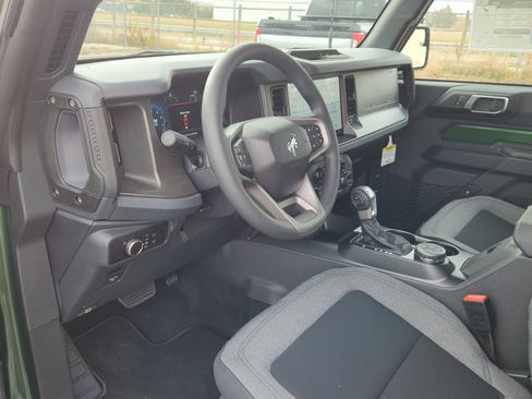 New 2025 Ford Bronco Base image 22