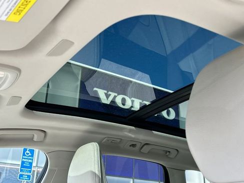 Certified 2023 Volvo XC60 B5 Core w/ Climate Package image 12
