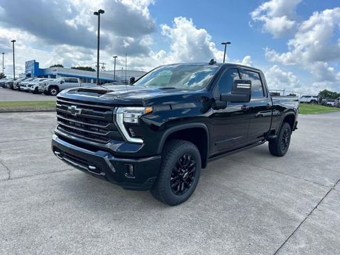 New 2025 Chevrolet Silverado 2500 High Country w/ Midnight Edition image 7