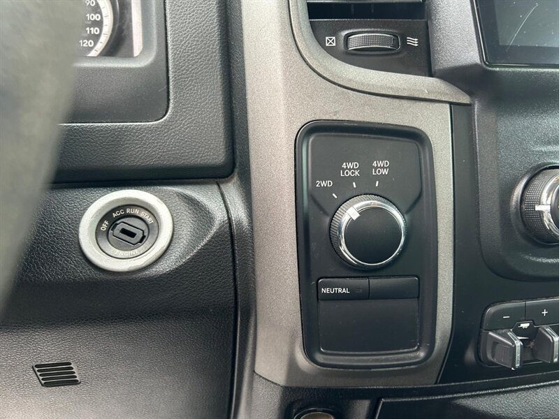 Used 2015 RAM 1500 Tradesman w/ Popular Equipment Group AWD/4WD image 17