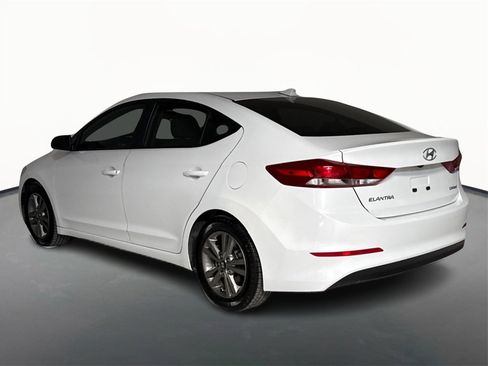 Used 2018 Hyundai Elantra SEL image 7