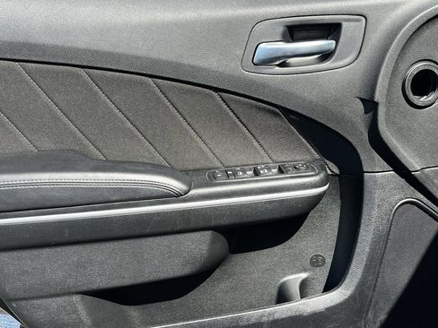 Used 2023 Dodge Charger SXT image 28