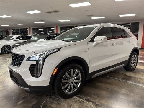 Used 2021 Cadillac XT4 Premium Luxury FWD image 5