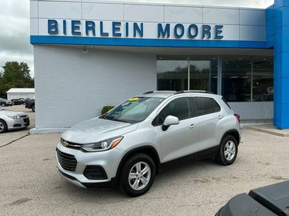 Used 2022 Chevrolet Trax LT w/ LT Convenience Package