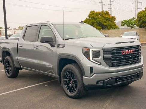 New 2026 GMC Sierra 1500 Elevation image 5