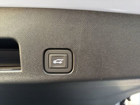 New 2026 Chevrolet Traverse Z71 w/ Enhanced Driving Package image 25