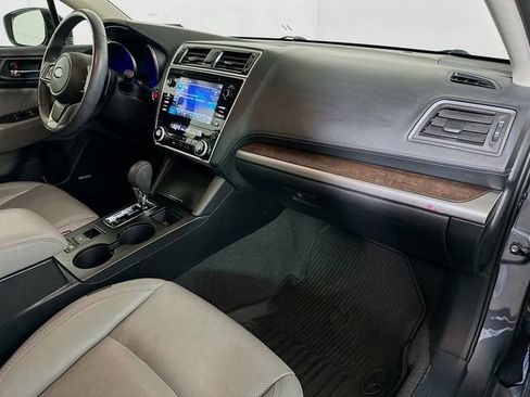 Used 2018 Subaru Outback 2.5i Limited image 30