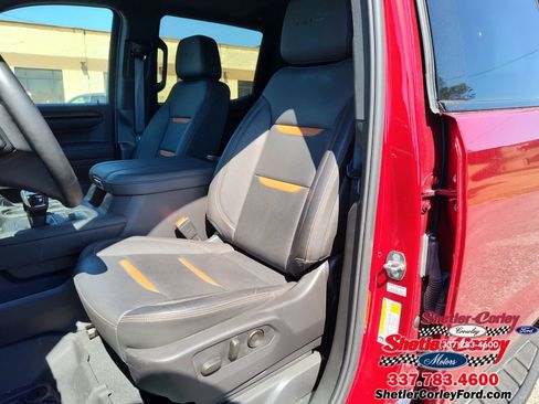 Used 2024 GMC Sierra 1500 AT4 w/ Technology Package image 20