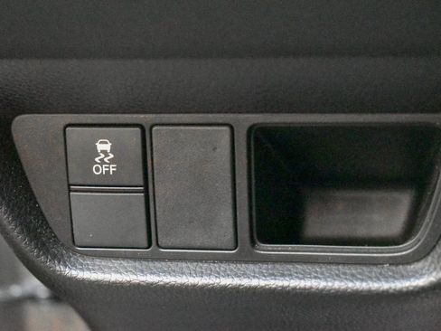 Used 2024 Honda HR-V EX-L image 18