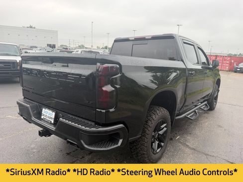 Used 2021 Chevrolet Silverado 1500 LT Trail Boss w/ Convenience Package II AWD/4WD image 8