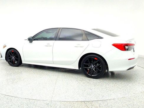 Used 2022 Honda Civic Sport image 7