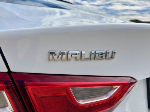 Used 2023 Chevrolet Malibu LT image 28