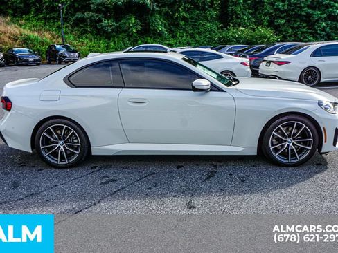 Used 2024 BMW 230i Coupe w/ Premium Package RWD image 9
